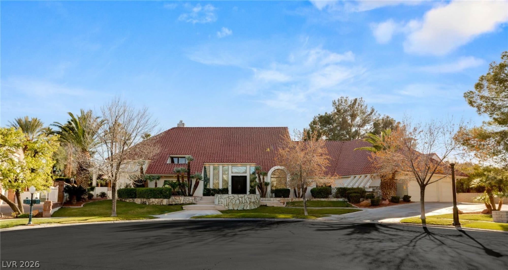 13 Dovetail Circle, front elevation