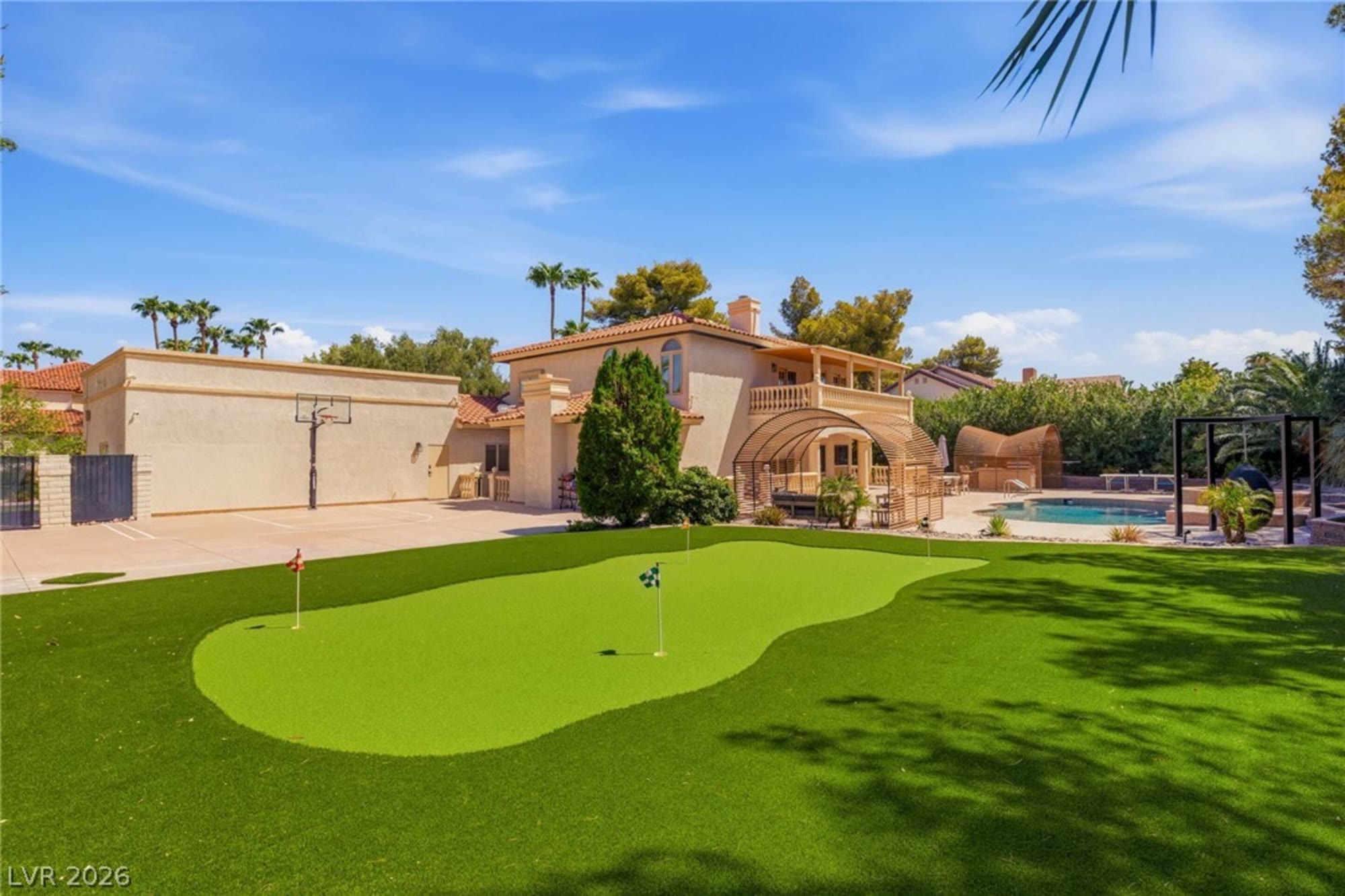 Putting green