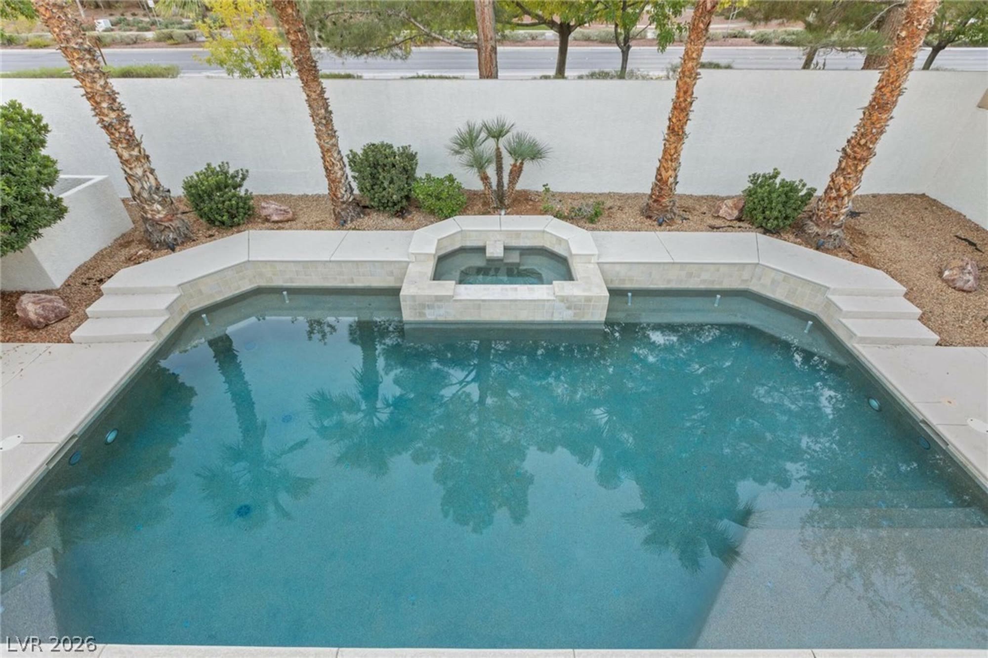 Pool & spa
